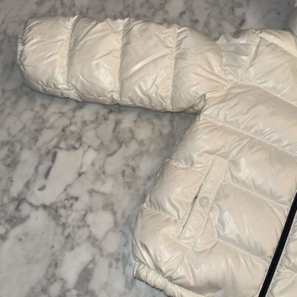 MONCLER WHITE UNISEX HOODED DOWN JACKET 3Y - Picture 11 of 17